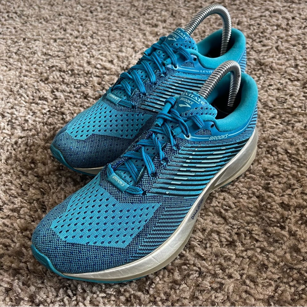 Brooks Levitate Running Shoes Women’s Size 7.5B